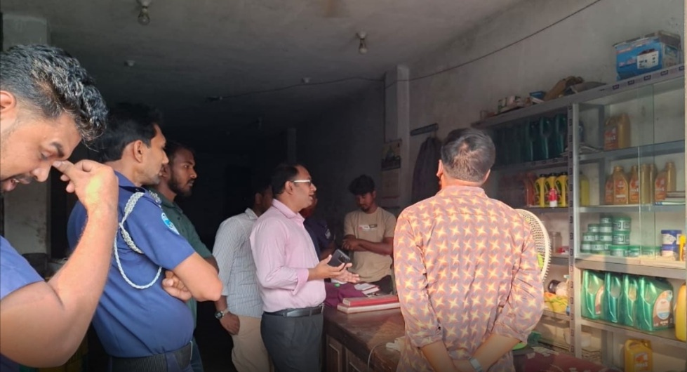 বাঞ্ছারামপুরে সরকার নির্ধারিত মূল্য অমান্য: উজানচরে ডিজেলে অতিরিক্ত দাম, ভ্রাম্যমাণ আদালতের জরিমানা